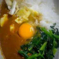 カレー🍛|すくらんぶるえっぐさん