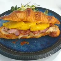 yum...😍🍍🥓🥐😋|Fan Fannyさん