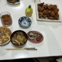 晩御飯☆唐揚げ☆いわしの梅煮☆麻婆豆腐☆みそ汁（白菜・大根・しめじ）|Saharaさん