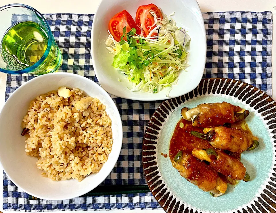 主役鯛めし　肉巻きと一緒に|リヒトさん