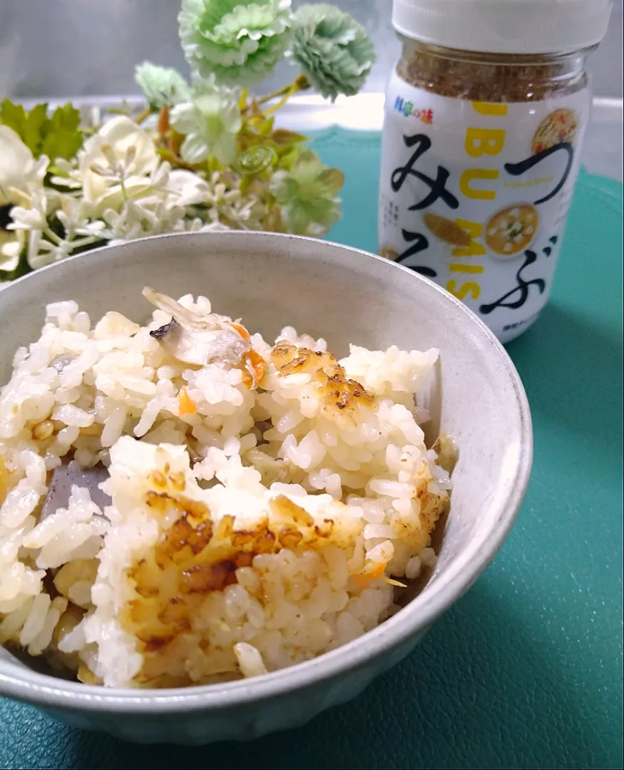 つぶみそdeかしわ飯 ·͜·♡|fumiさん