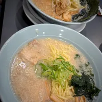 ♡豚骨背脂塩ラーメン♡| ゆかぱんさん