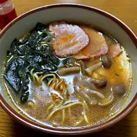 マルちゃん正麺🍜、豚骨醤油味❗️(^｡^)✨