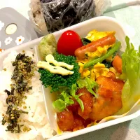 2025.3.19  ＊今日のお弁当＊天かす塩昆布おにぎり🍙♪|rinrin*mama*さん