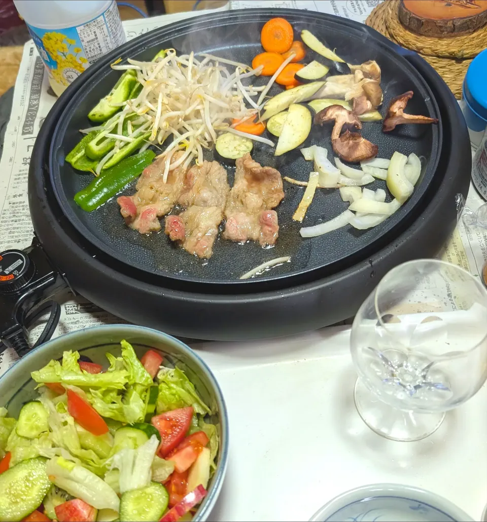 3/14（金）夕食。焼肉、焼き野菜。サラダ。|へいちゃんさん