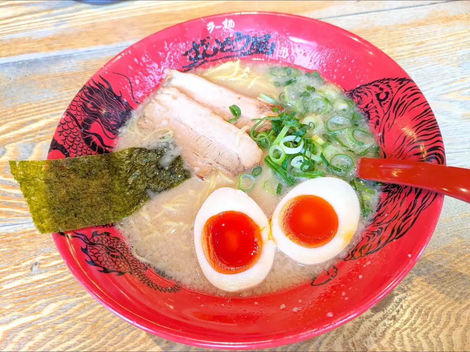 味たまらーめん🥚|じょうさん