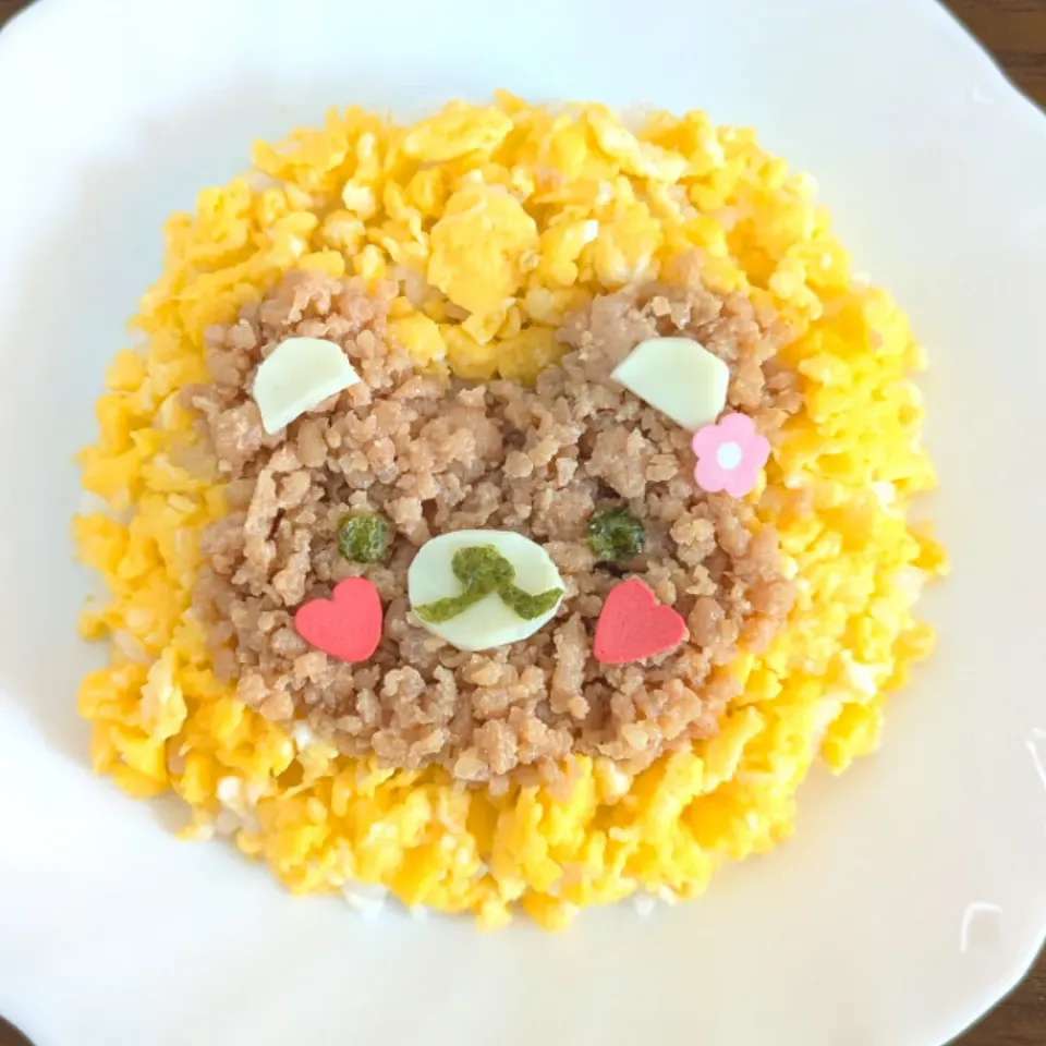 くまさんのそぼろご飯🐻|じょうさん