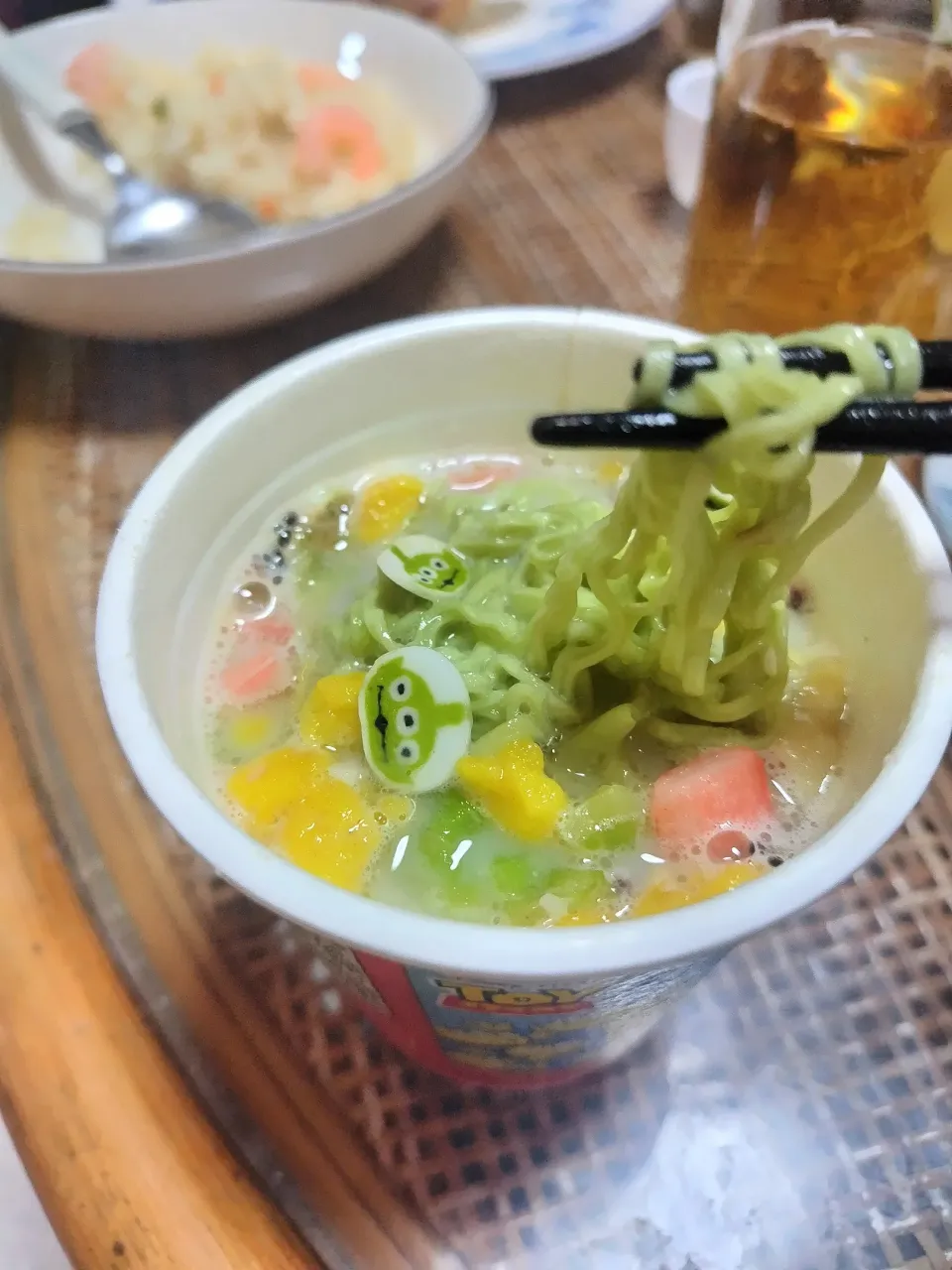 娘のTDLのお土産、リトルグリーンメンのカップ麺美味しかったです✨|rikako♪。.:＊さん