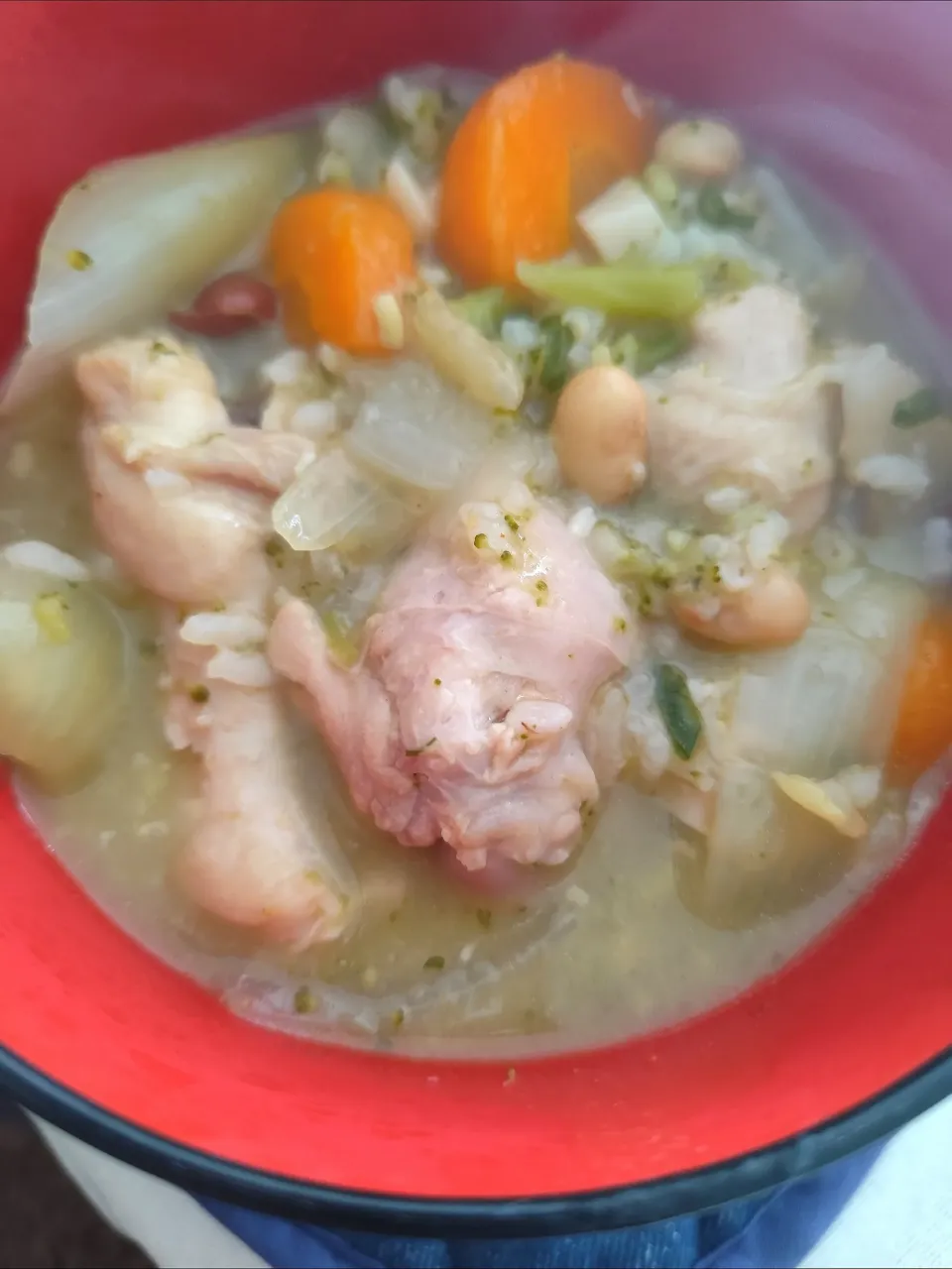 あるもの残り物で鶏手羽元野菜豆粥(コンソメカレー風味麹でできた甘酒)|m.rafuさん