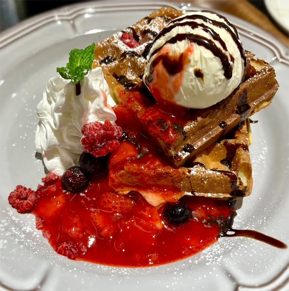 ベリーベリーwaffle🫐|toshi,I🍴さん
