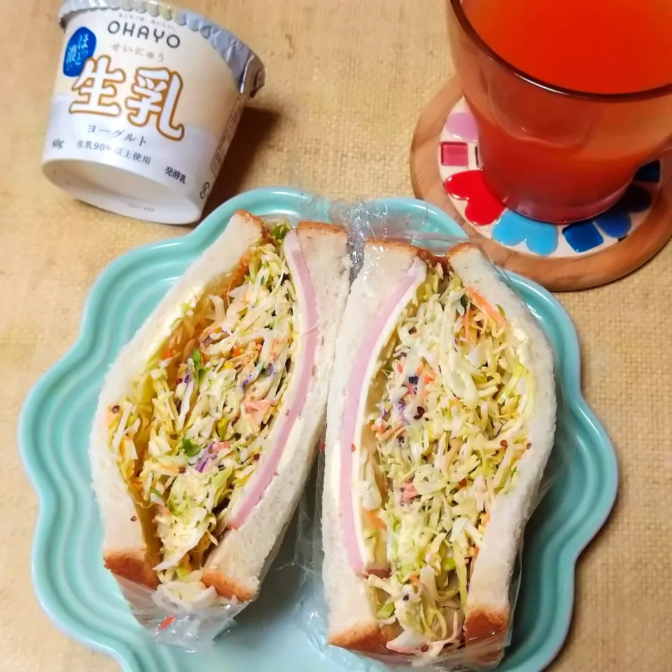 究極の☆キャベツたっぷりハムチーズサンド|うたかた。さん