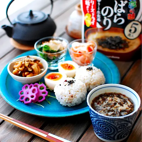 「フリーズドライ顆粒みそ汁　料亭の味　黒ばらのり」を使ってみたSnapdishの料理・レシピ写真:朝ごはん