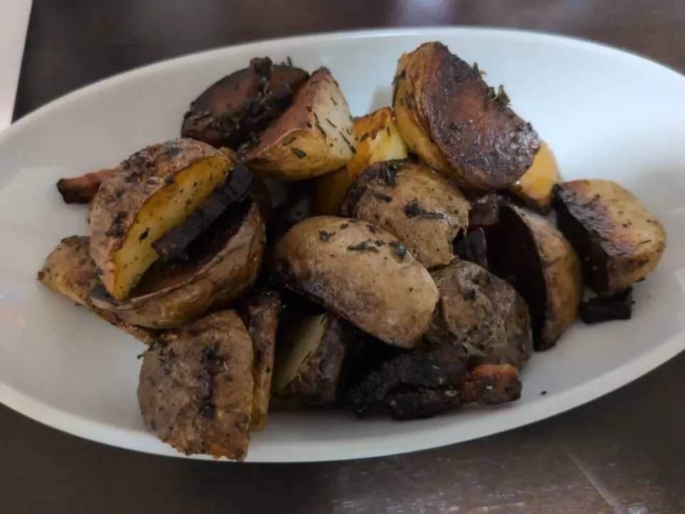 自家製ローズマリーポテト|しょたこさん