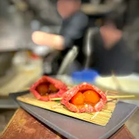 醤油漬けした卵黄と牛タン　その名もランタン|だいちですさん