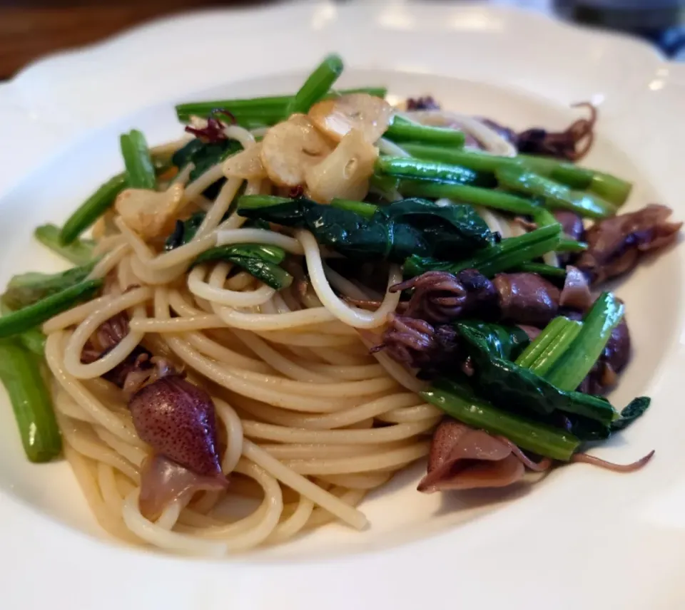 ホタルイカとほうれん草のオイルパスタ(*^^*)|しーPaPaさん