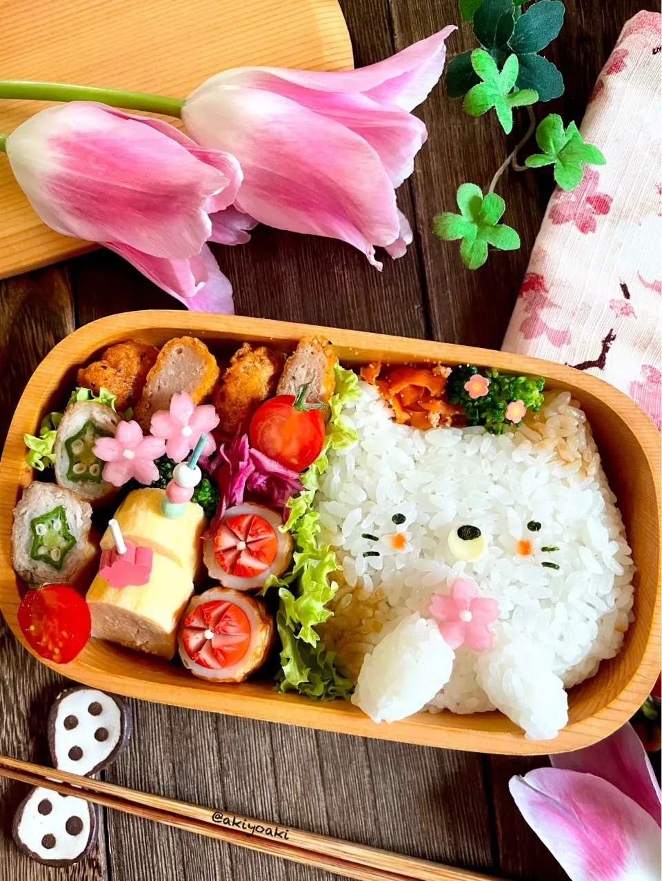 すみっコぐらし弁当|Akiyoෆ¨̮⑅さん