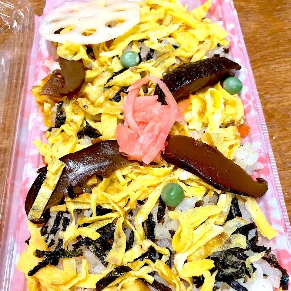 手作りばら寿司✨68年間続いた地元のスーパー3/27で最後の日😭|まいりさん