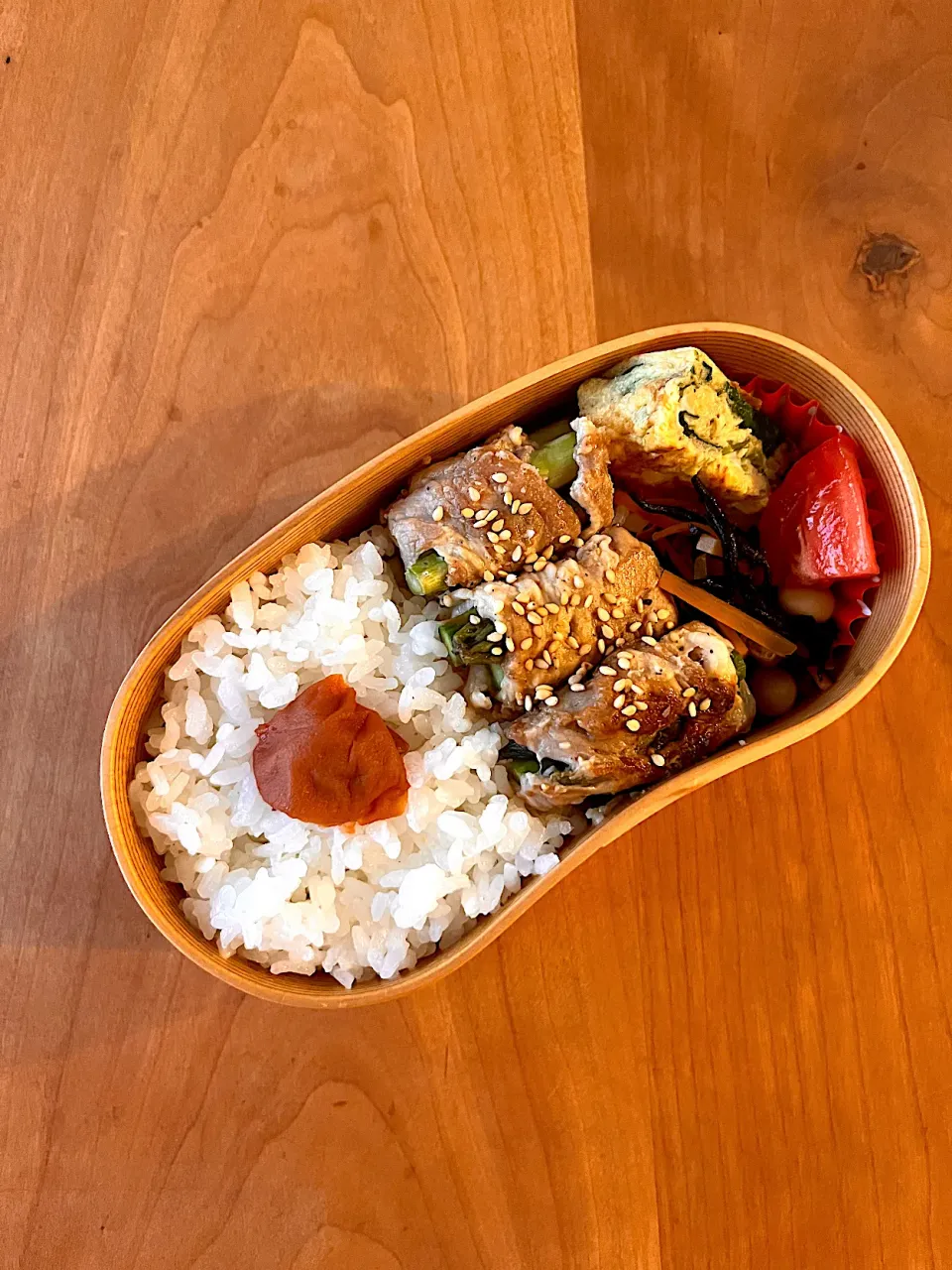 アスパラ巻き弁当|ひなこさん