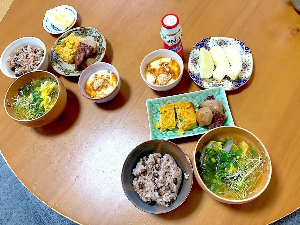 二人の朝ごはん🌱|さくたえさん