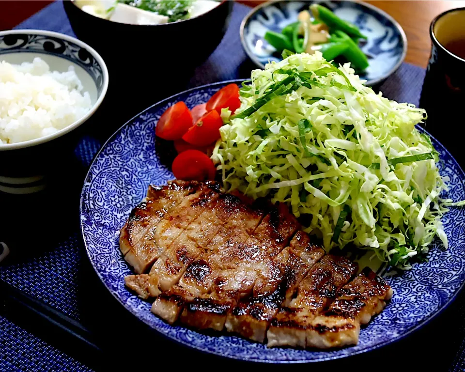 koji toyodaさんの料理 かおるさんの料理 豚ロースの粕漬け焼き|かおるさん