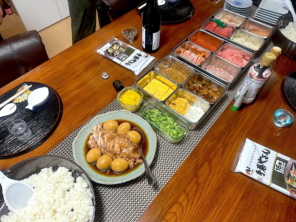 友人宅で手巻き〜　楽しかった〜♪ ご馳走様でした😋|BUBUさん