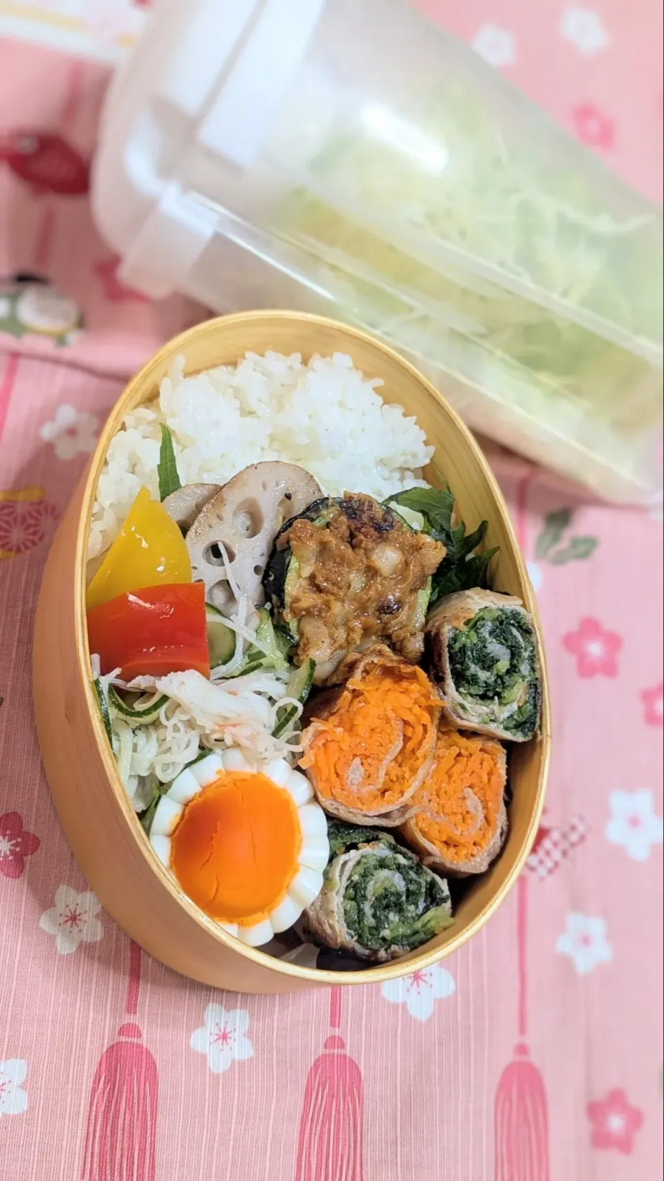 本日のお弁当〜野菜の豚ロース巻弁当|f.1125beさん