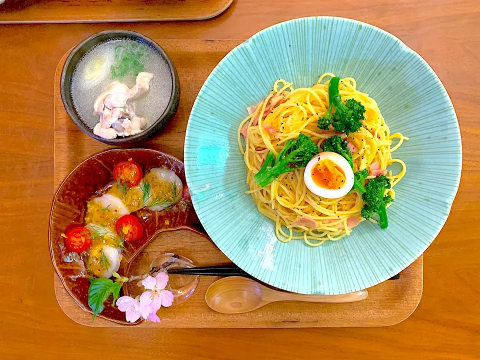 帆立のカルパッチョとぺぺたまのおぼんごはん|すずさん