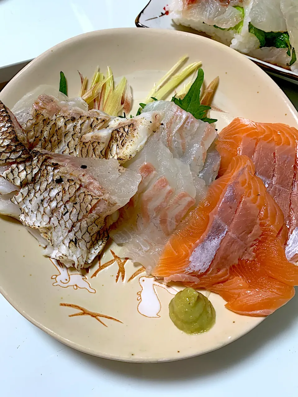 真鯛、真鯛炙り、サーモンお刺身|心に七つの傷の男さん