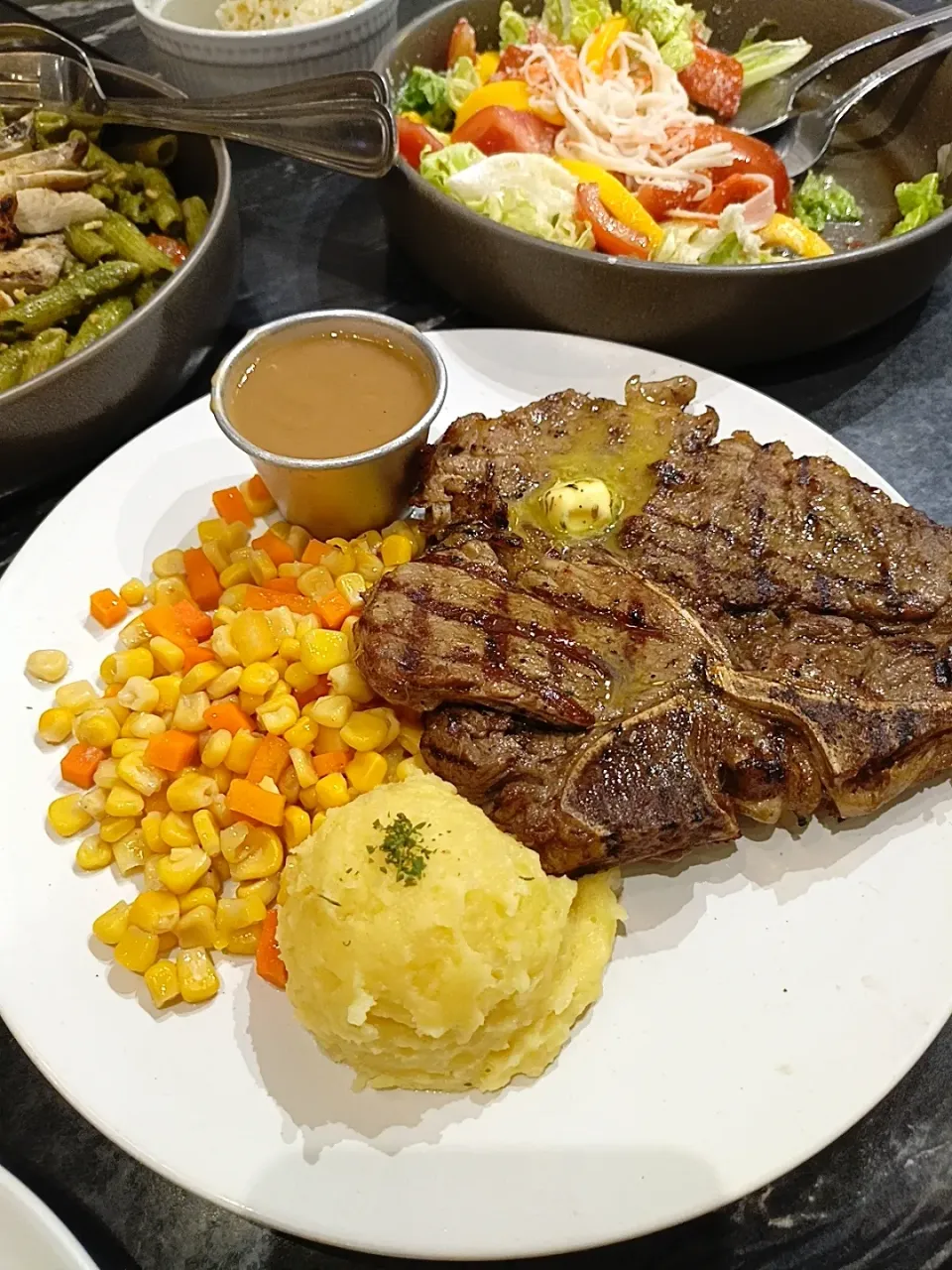 porterhouse steak with garlic herb butter|The Kitchen Kittiesさん