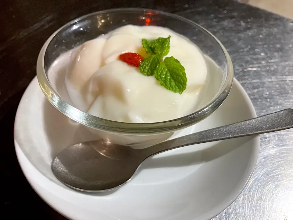 杏仁豆腐|蒸籠さん