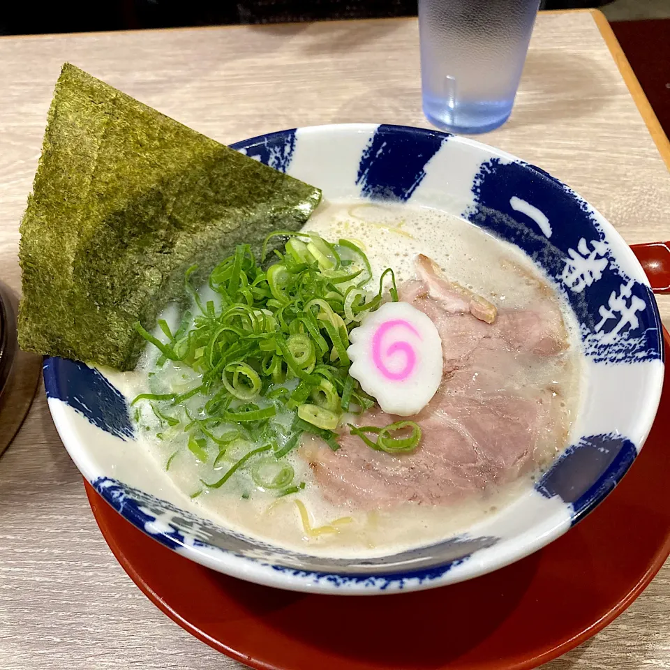 濃厚とんこつラーメン(ミニ)|ももさん
