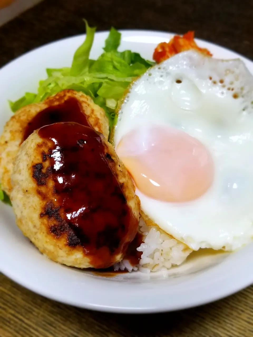 パパ盛付け👨ロコモコ丼|ぱんだのままんさん
