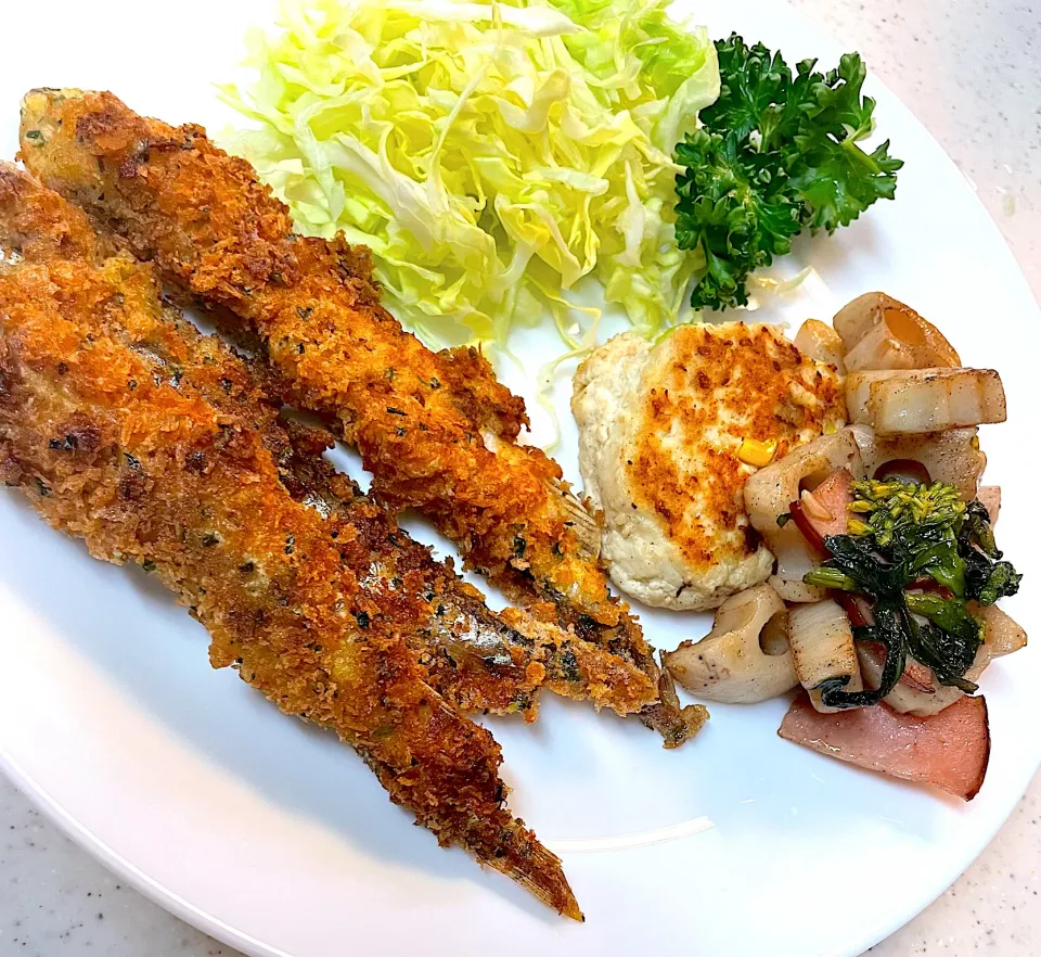 ししゃもフライとお豆腐ハンバーグ|cocoさん
