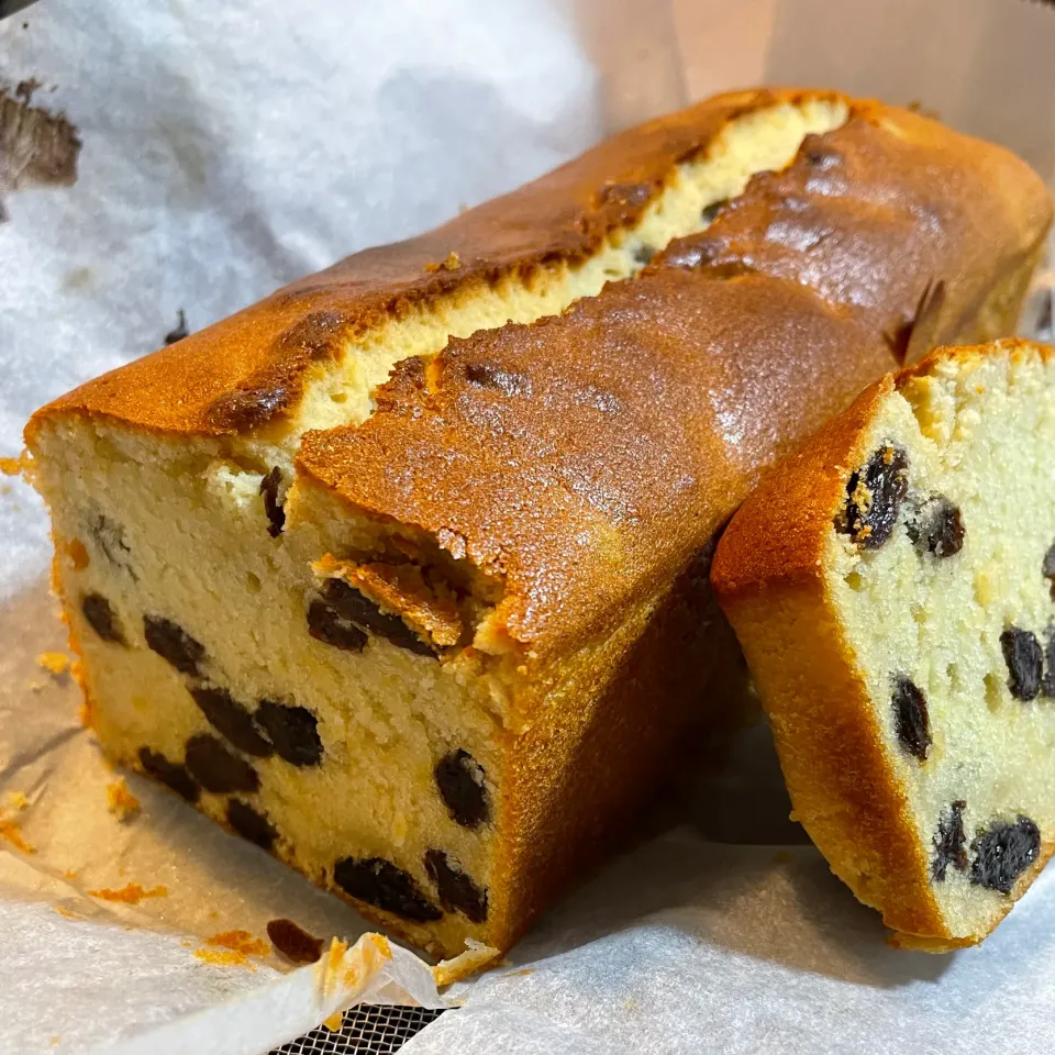 酒粕とレーズンのパウンドケーキ🍶🍇|DKさん