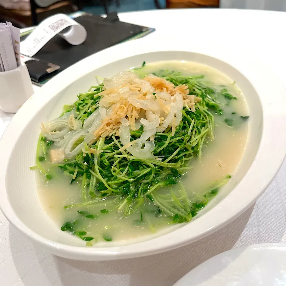 Braised vegetables with sliced fish maw and conpoy|skyblueさん