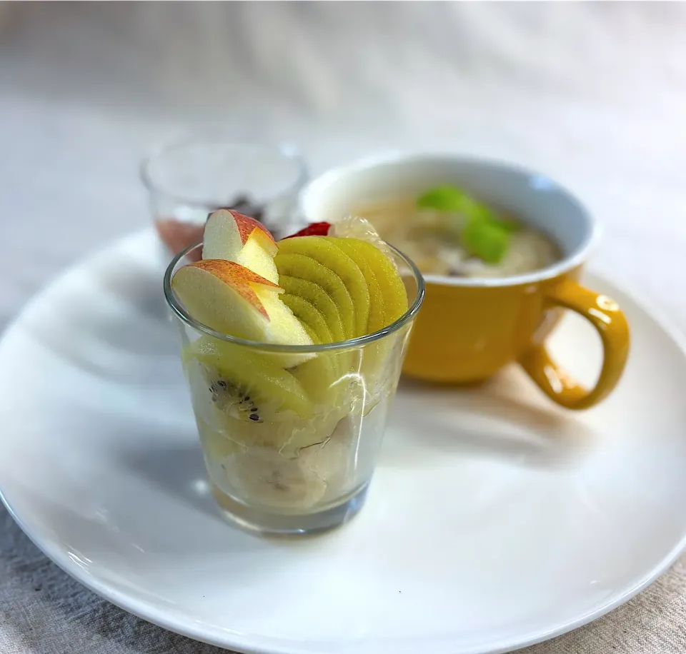 朝ごはんの果物|かっちゃん杉さん