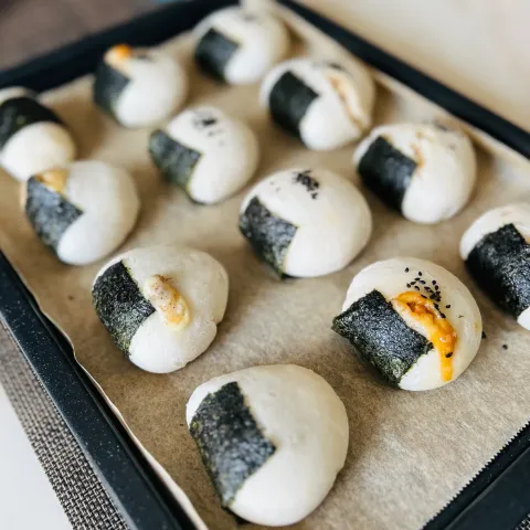 「ダイズラボ 超万能だいず肉みそ」を使ってみたSnapdishの料理・レシピ写真:米粉deおにぎり🍙パン