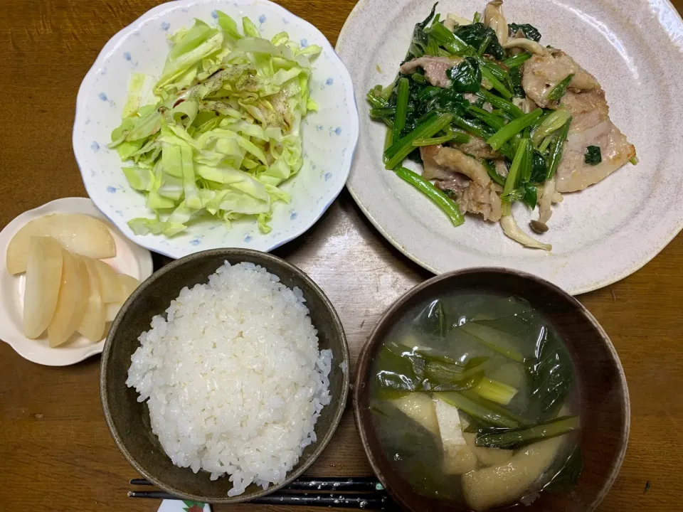 夕食　豚肉とほうれん草創作料理|ATさん