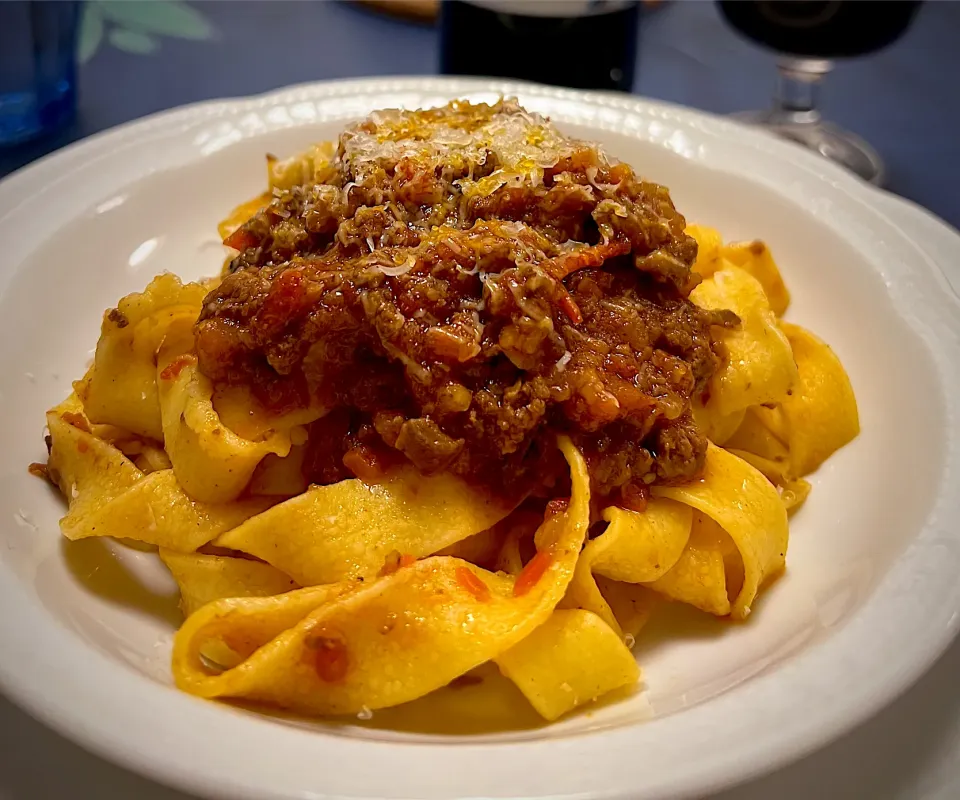 ラグーのパッパルデッレ🇮🇹 ごろごろお肉と卵入りパスタにハマってます🪽|💍ごはん🍚さん