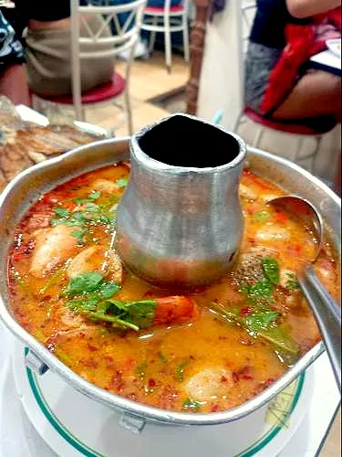 Spicy Tom Yum Seafood in Hot Pot 🐟🦑🦐🍲🌶️🌶️🌶️|An'leeさん