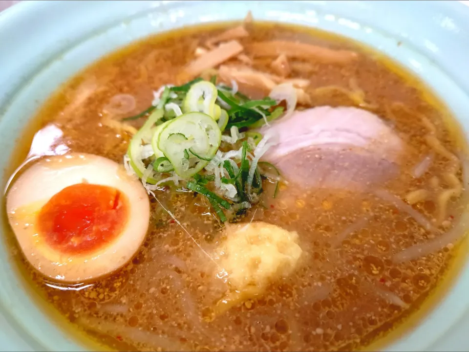 【4/8までの催事出展 from 札幌市】
麺屋 幸咲
味噌ラーメン
＠京王百貨店 新宿店 
春の大北海道展
25090
〈醤48塩16噌󠄀10タ3昆5出3F3冷2〉|大脇さん