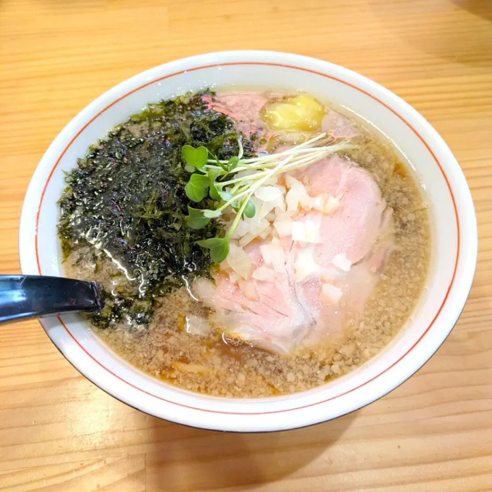 煮干し背脂らーめん|じょうさん