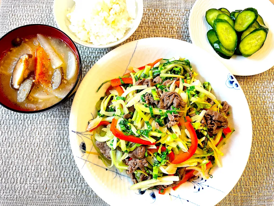 |ヨシ～ふたりの食卓さん