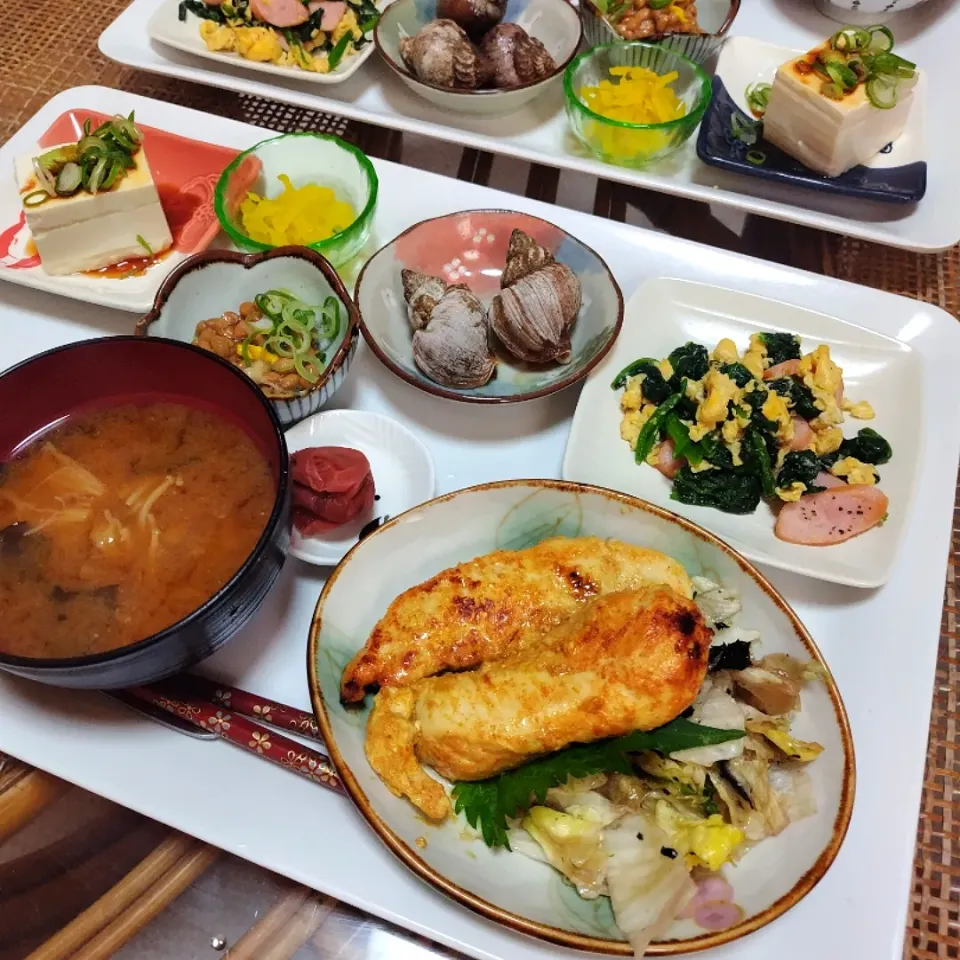 タンドリーチキン定食です✨磯つぶ貝も添えて😊|rikako♪。.:＊さん