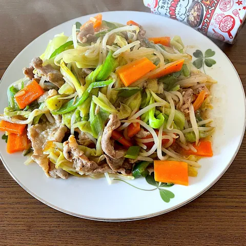 「ヤマサ 万能クッキングたれ Yummy! ガーリック&ペッパー」を使ってみたSnapdishの料理・レシピ写真:Yuny!使いの肉野菜炒め〜✨