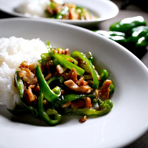 「高知県産ピーマン」を使ってみたSnapdishの料理・レシピ写真:ピーマンと豚肉のスタミナ丼