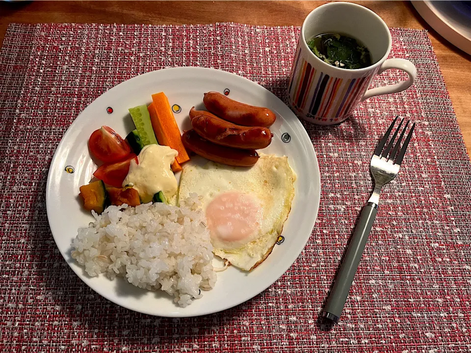 ローゼルさんちの朝ごはん　2025・4・6|ローゼルさん