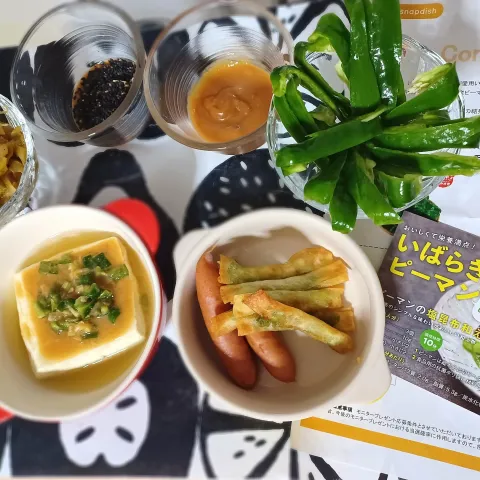 「茨城県産ピーマン」を使ってみたSnapdishの料理・レシピ写真:いただいたピーマンでごは～ん.+:｡ ヾ(◎´∀｀◎)ﾉ ｡:+.🎶