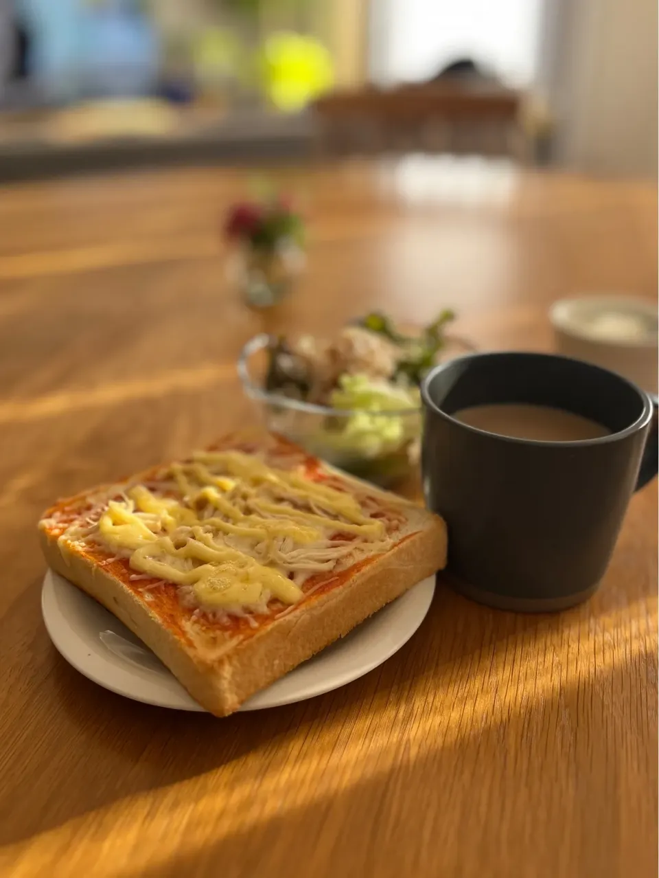 4/6の朝食　ピザトースト|yoneさん
