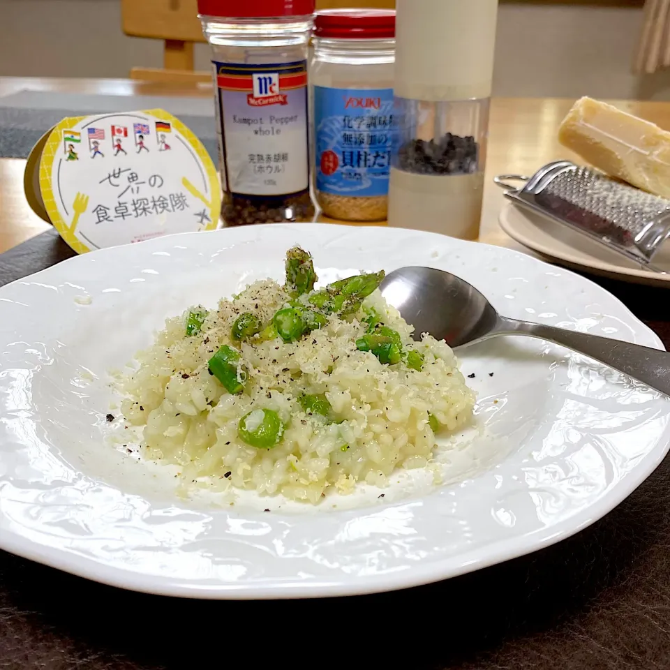 フライパンで簡単！海鮮風味のアスパラのリゾット|sakurakoさん